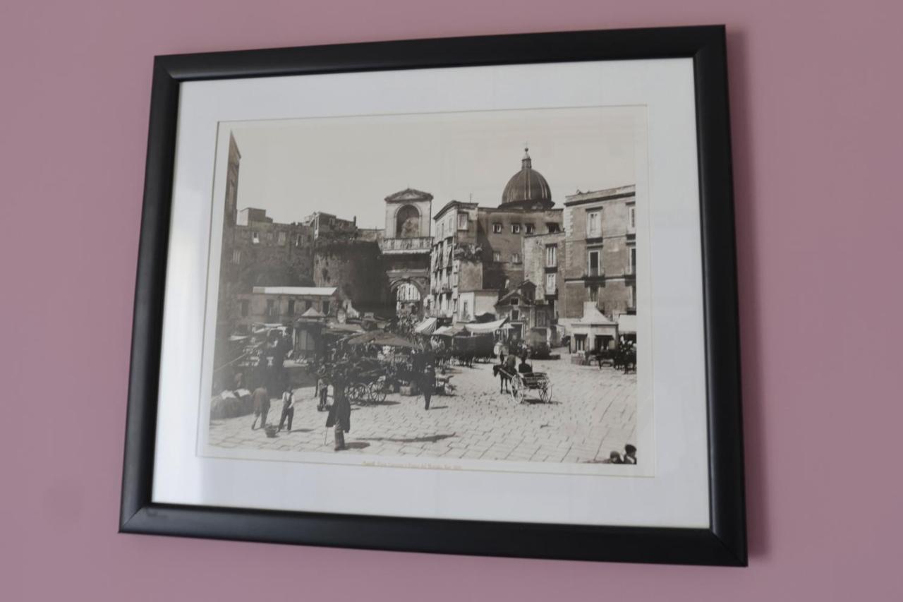 Angio Holiday Rooms Napoli Exterior foto